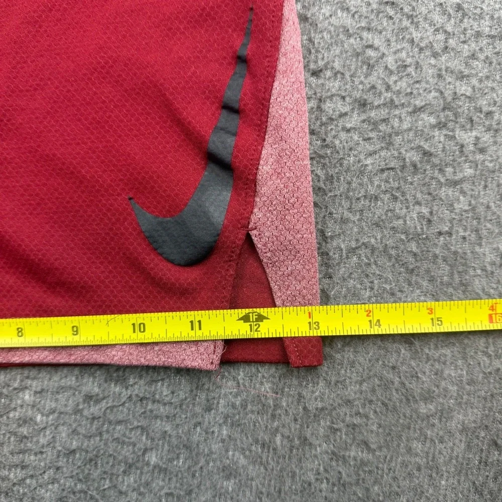 Nike Basketball Shorts Men's Large Red Dri-FIT Mesh Athletic Gym Training